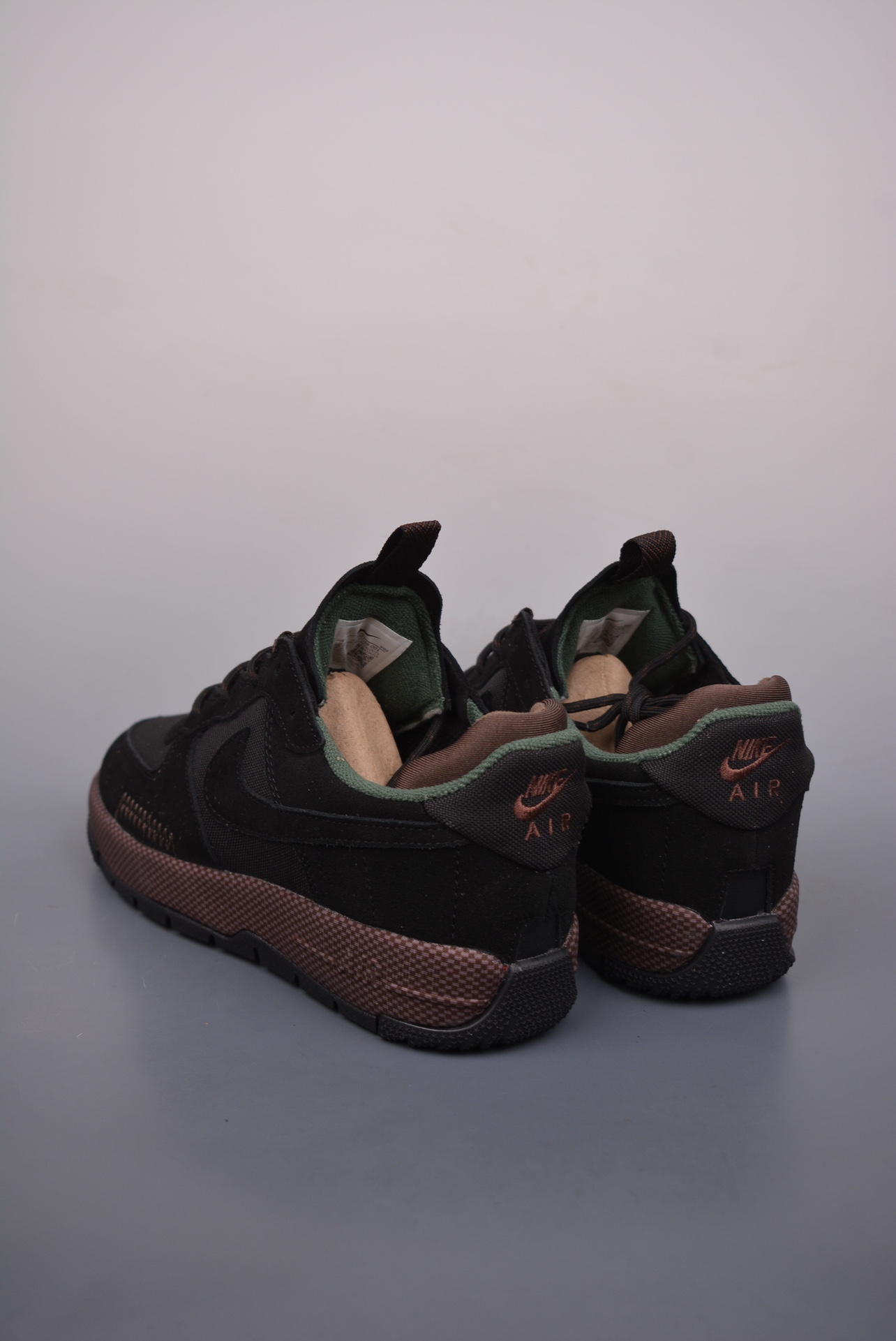 Nike WMNS Air Force 1 Wild LowBlackBrown FB2348-001