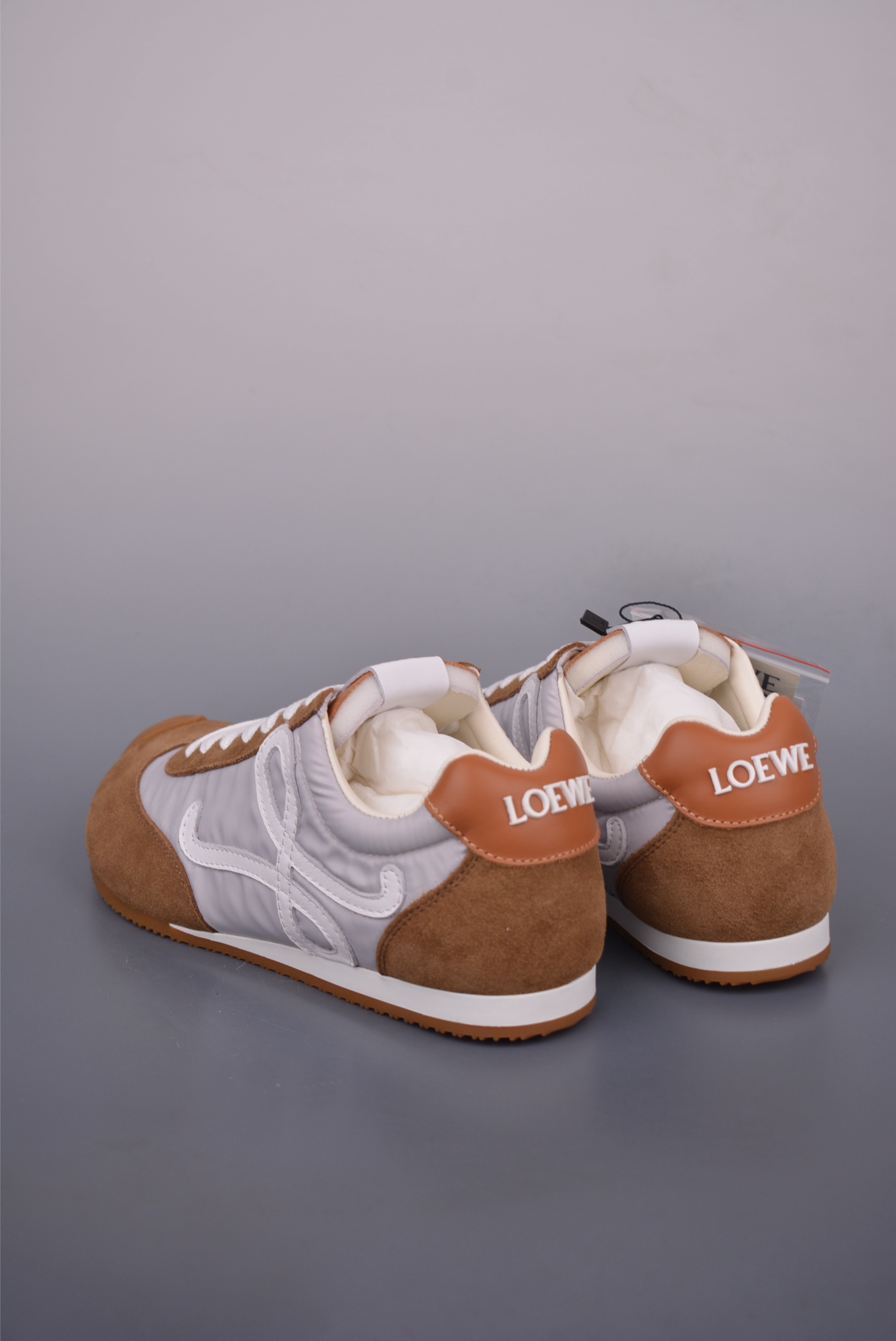 Loewe Ballet Runner 2.0 Sneakers “GREY/WHITE/TAN” LBR2282X13_6538_1O