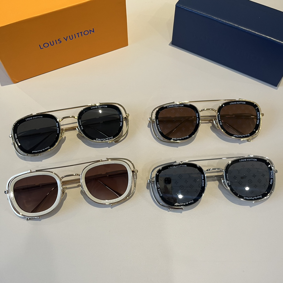 Louis Vuitton round-frame sunglasses
