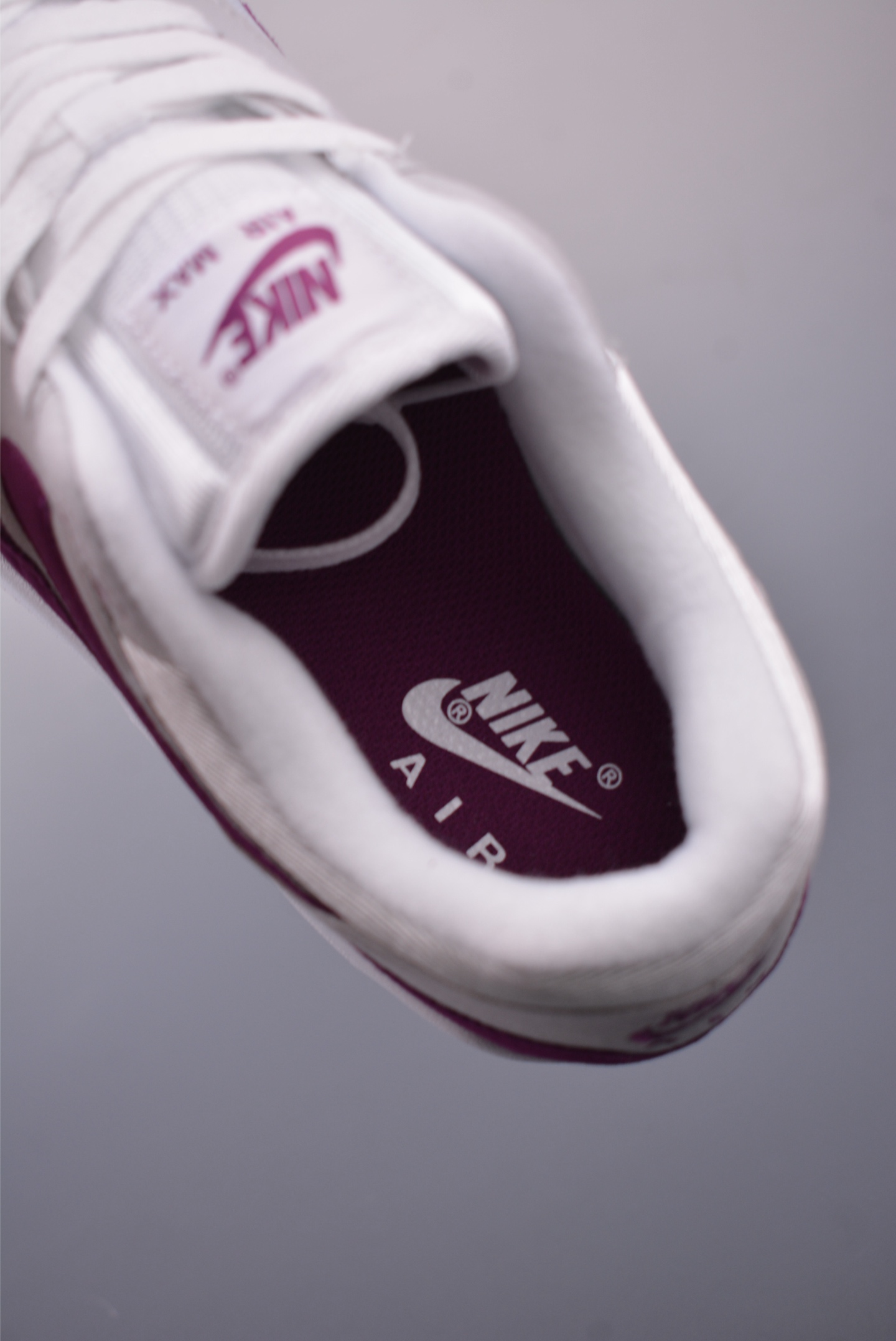 Supreme x Nike Air Max 1 '87 SP Original Series White Gray Purple HF1194-101