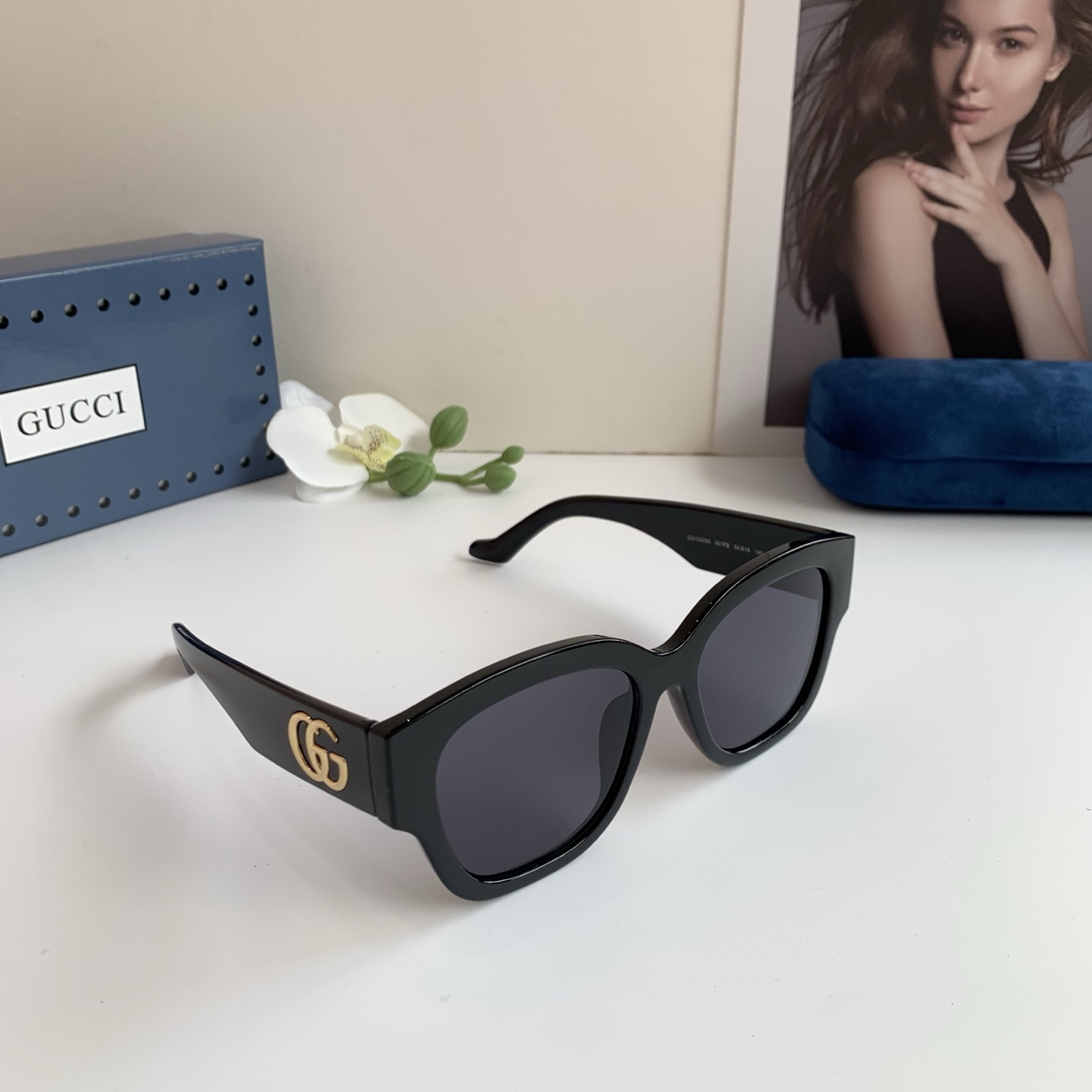 Gucci Round Frame Sunglasses