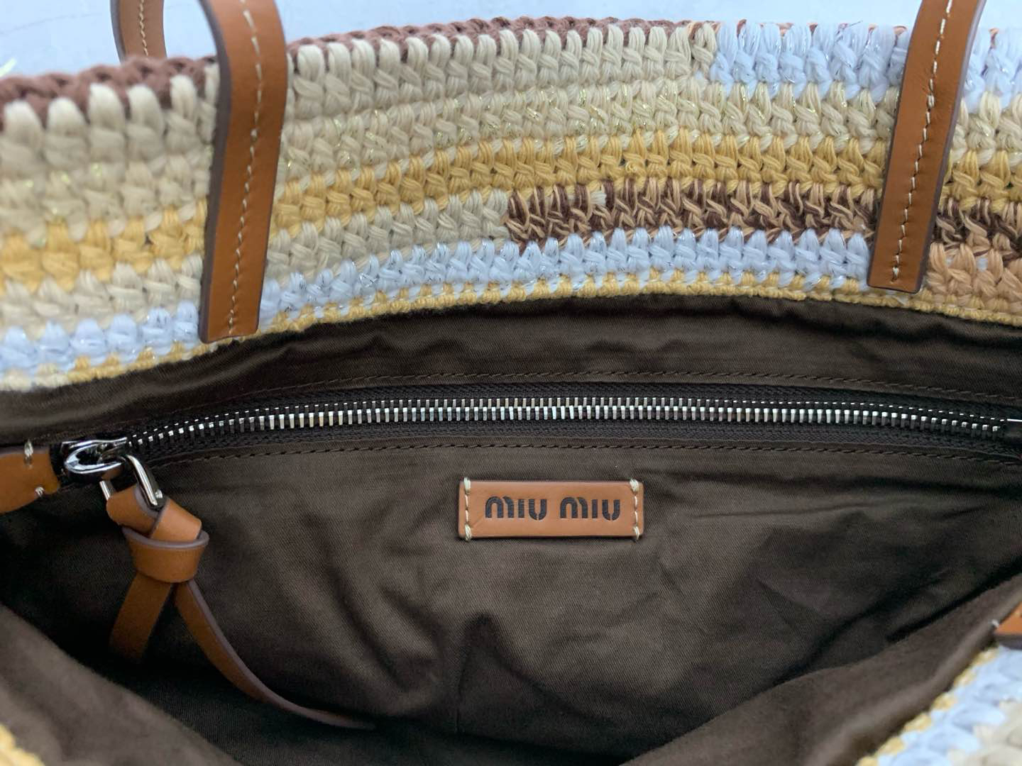 Miu Miu vertical embroidered handbag 5BG248