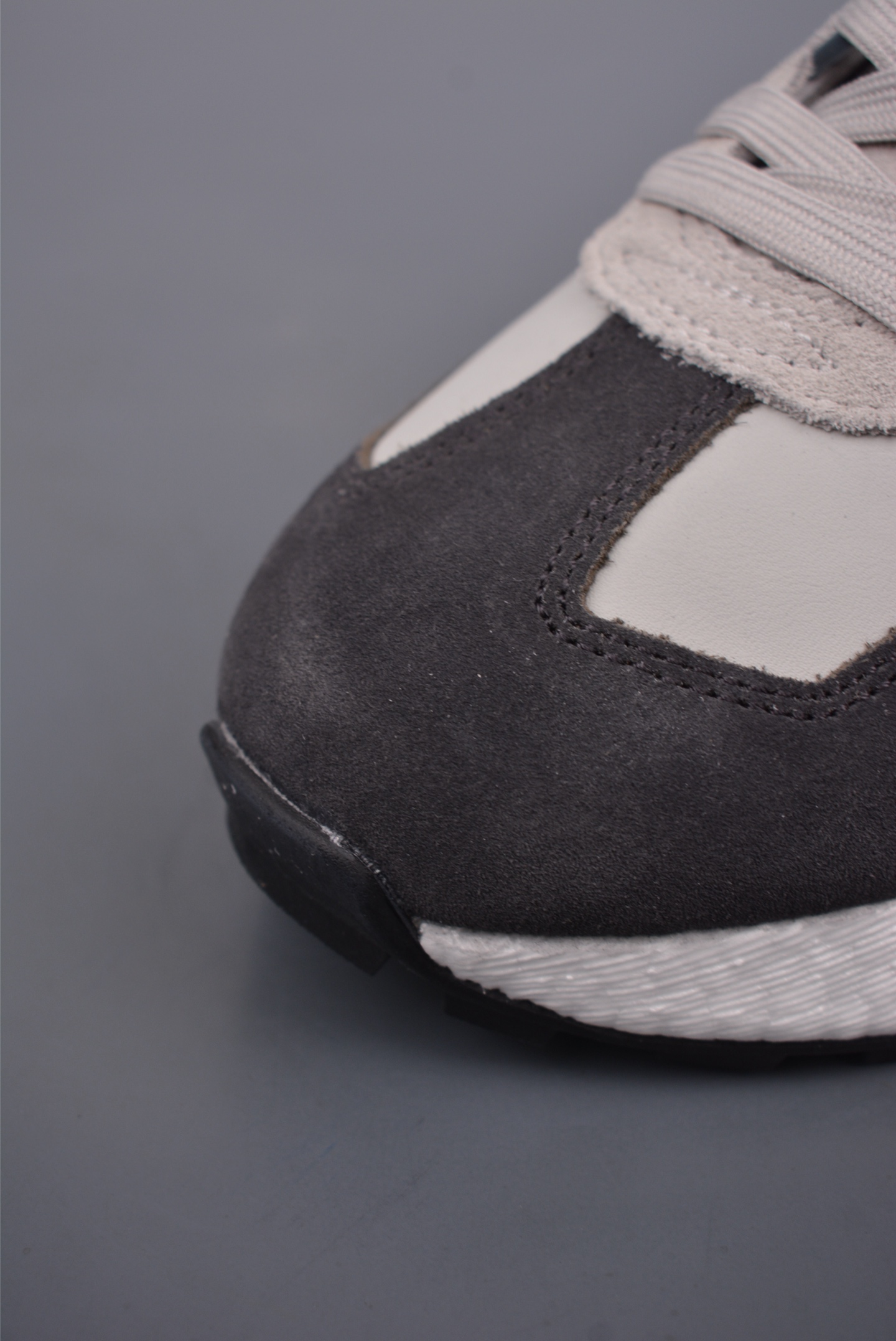 Adidas Originals Retropy Boost E5 Dark Grey Off-White JQ0007