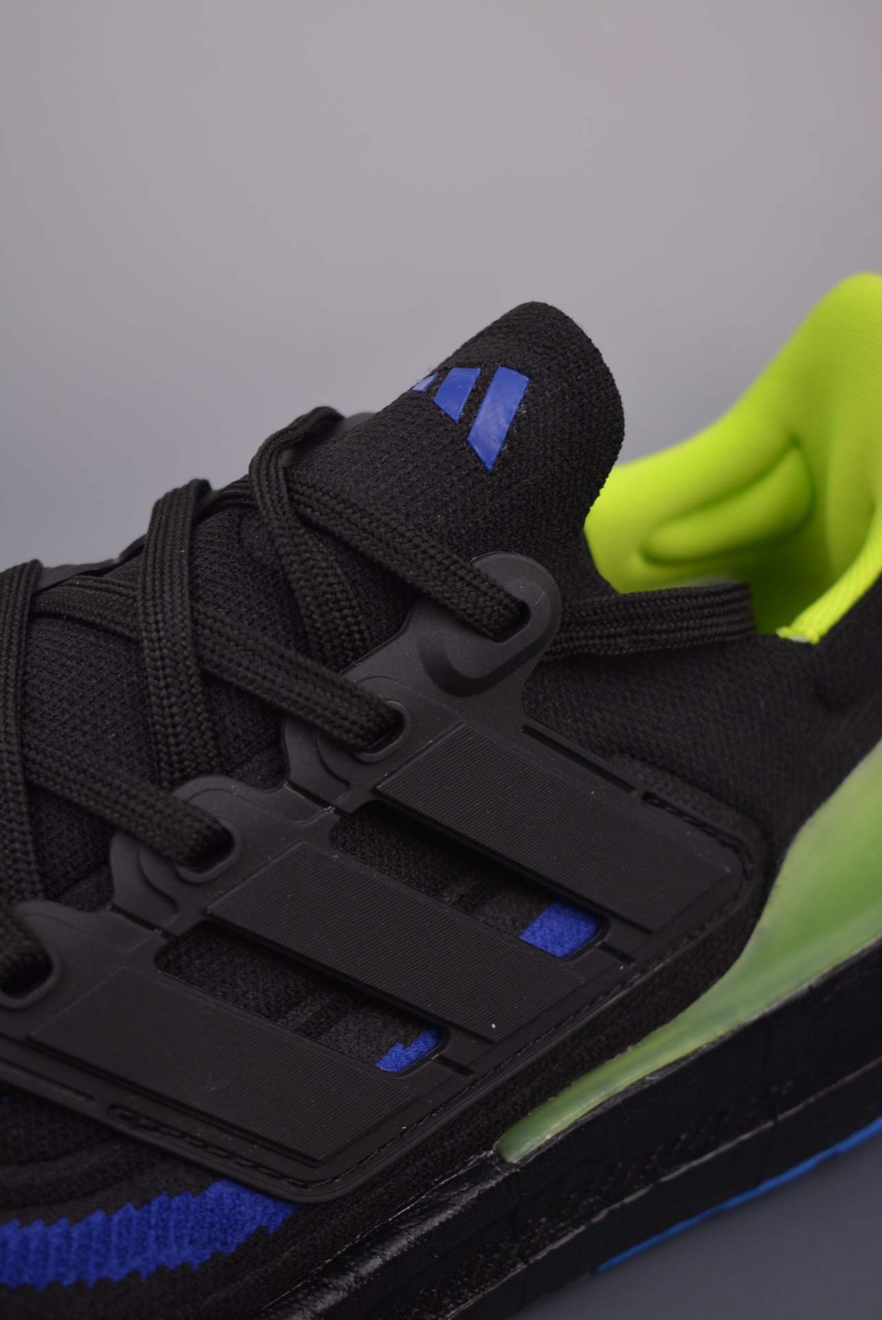 Adidas ULTRABOOST 23 W Black Blue Green IF2414