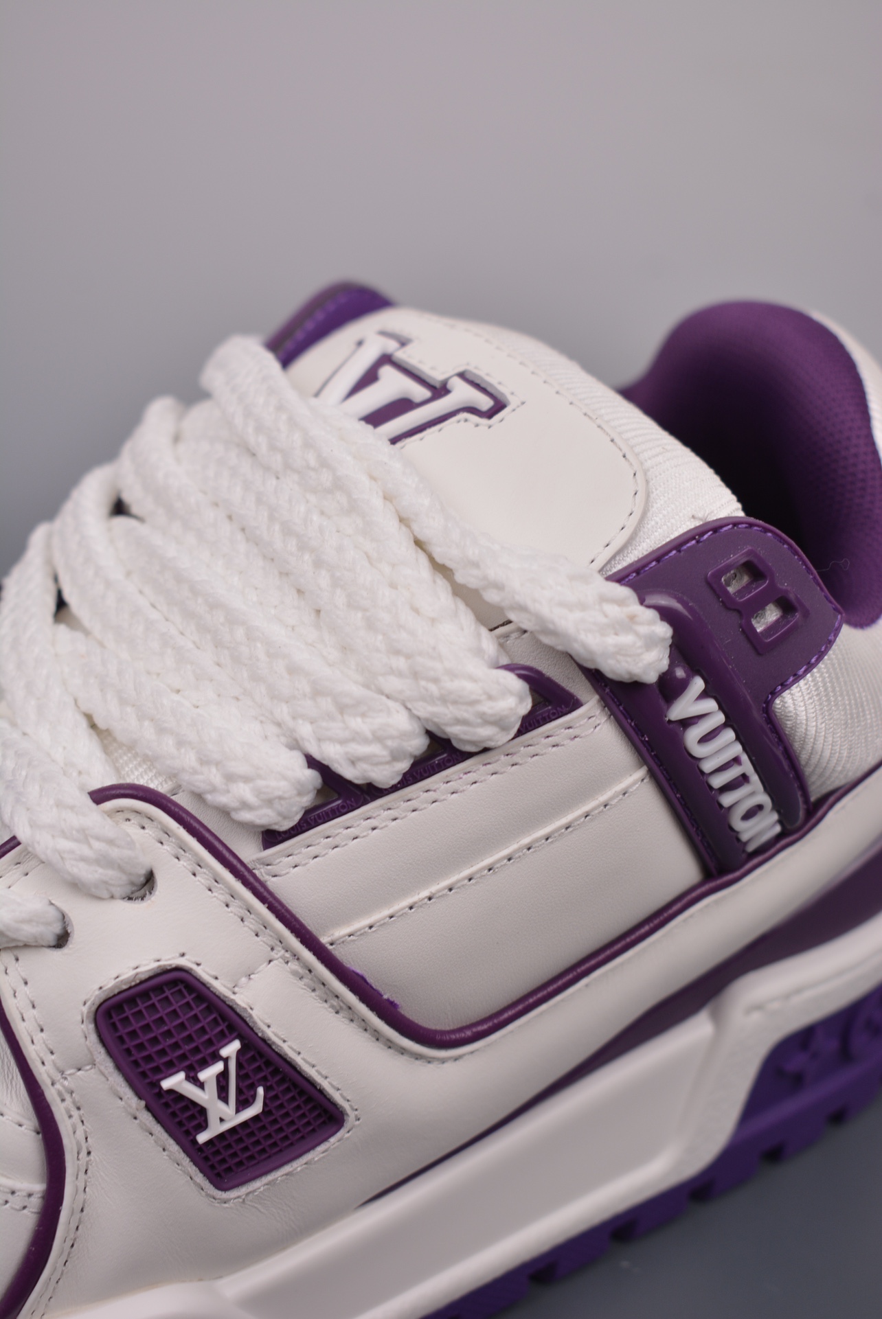 Louis Vuitton Trainer Maxi Low Sneaker White Purple 1ACPQ6
