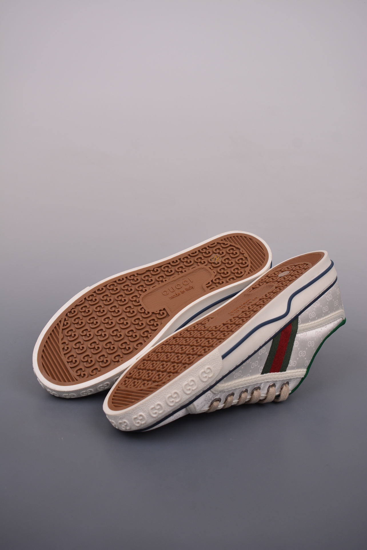 Gucci Tennis 1977 Print Sneaker White Green Red
