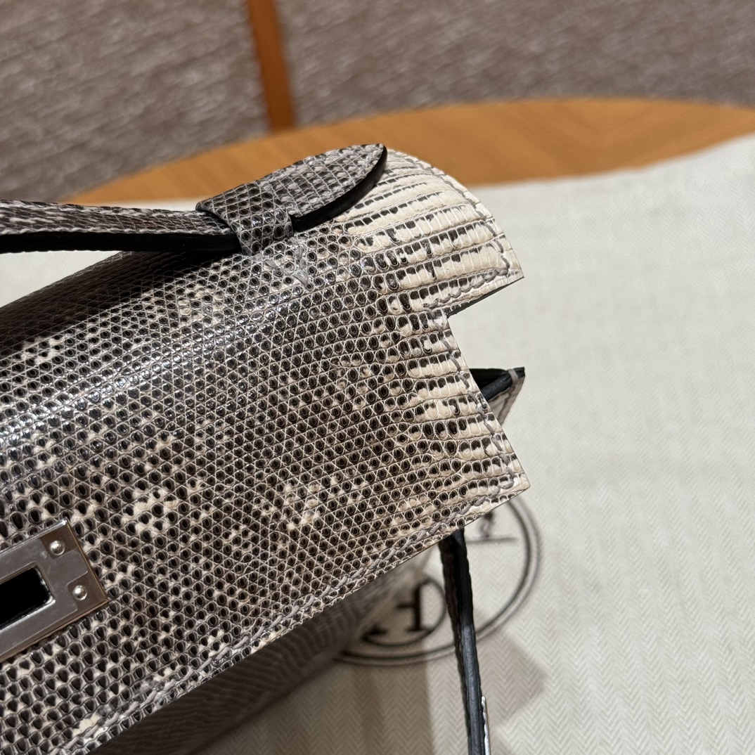Hermès Kelly Pochette 1BOmbre Handbag (Handmade to Order)