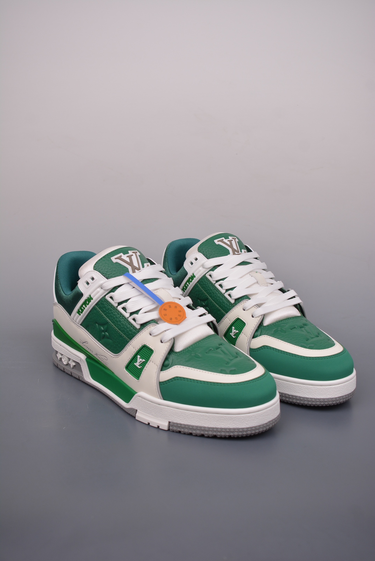Louis Vuitton Trainer Sneaker Low Green and White Jacquard
