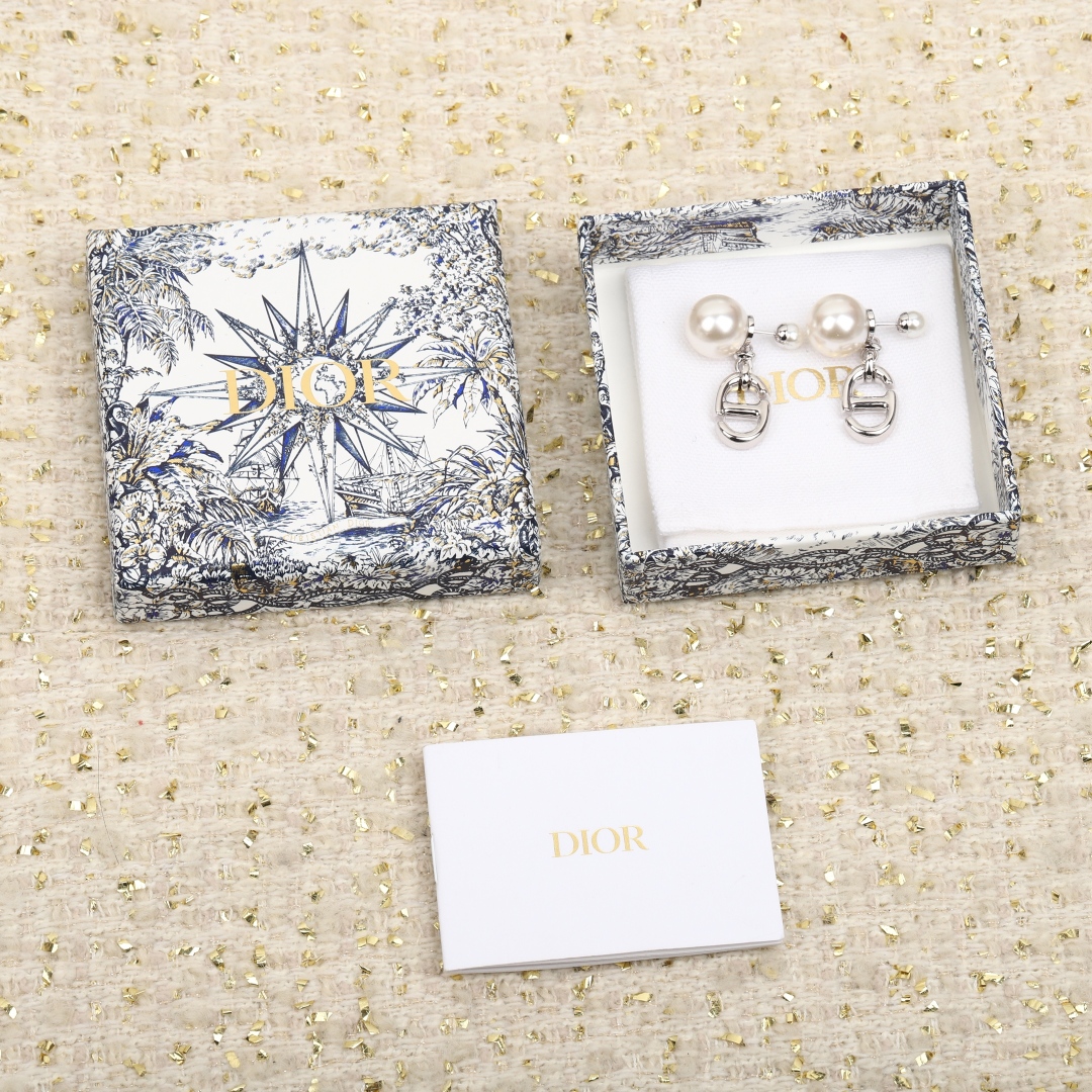 Dior Pearl Drop CD Earrings