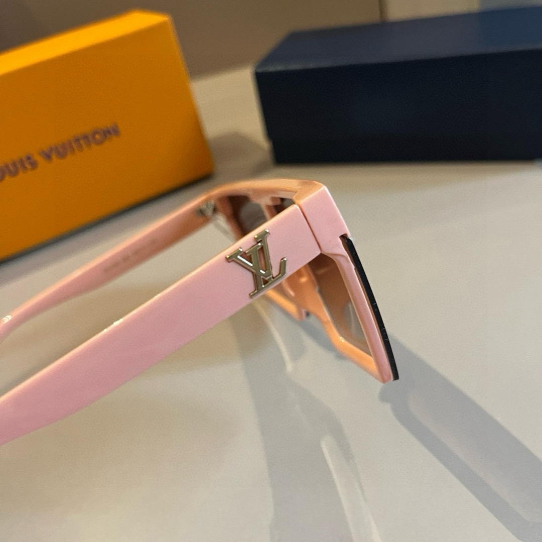 Louis Vuitton Square Frame Sunglasses