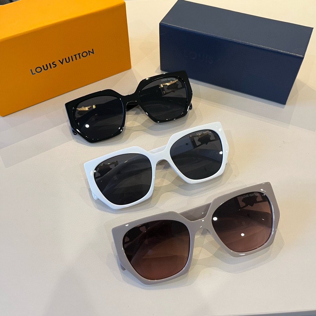 Louis Vuitton square-frame sunglasses
