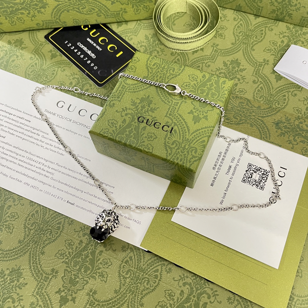 Gucci Little Lion Vintage Necklace