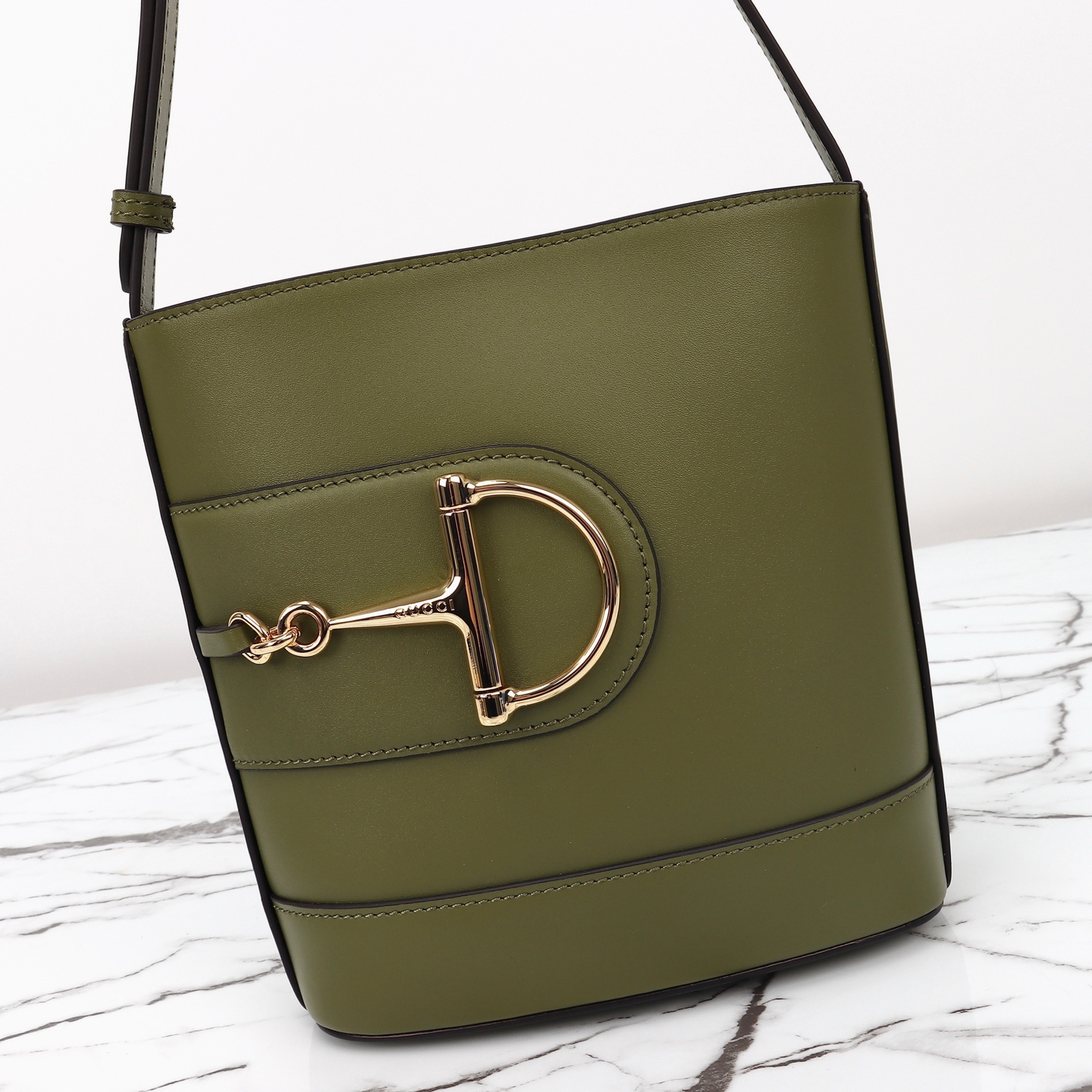 Gucci 73 small bucket bag 833665 AAEC2 3706