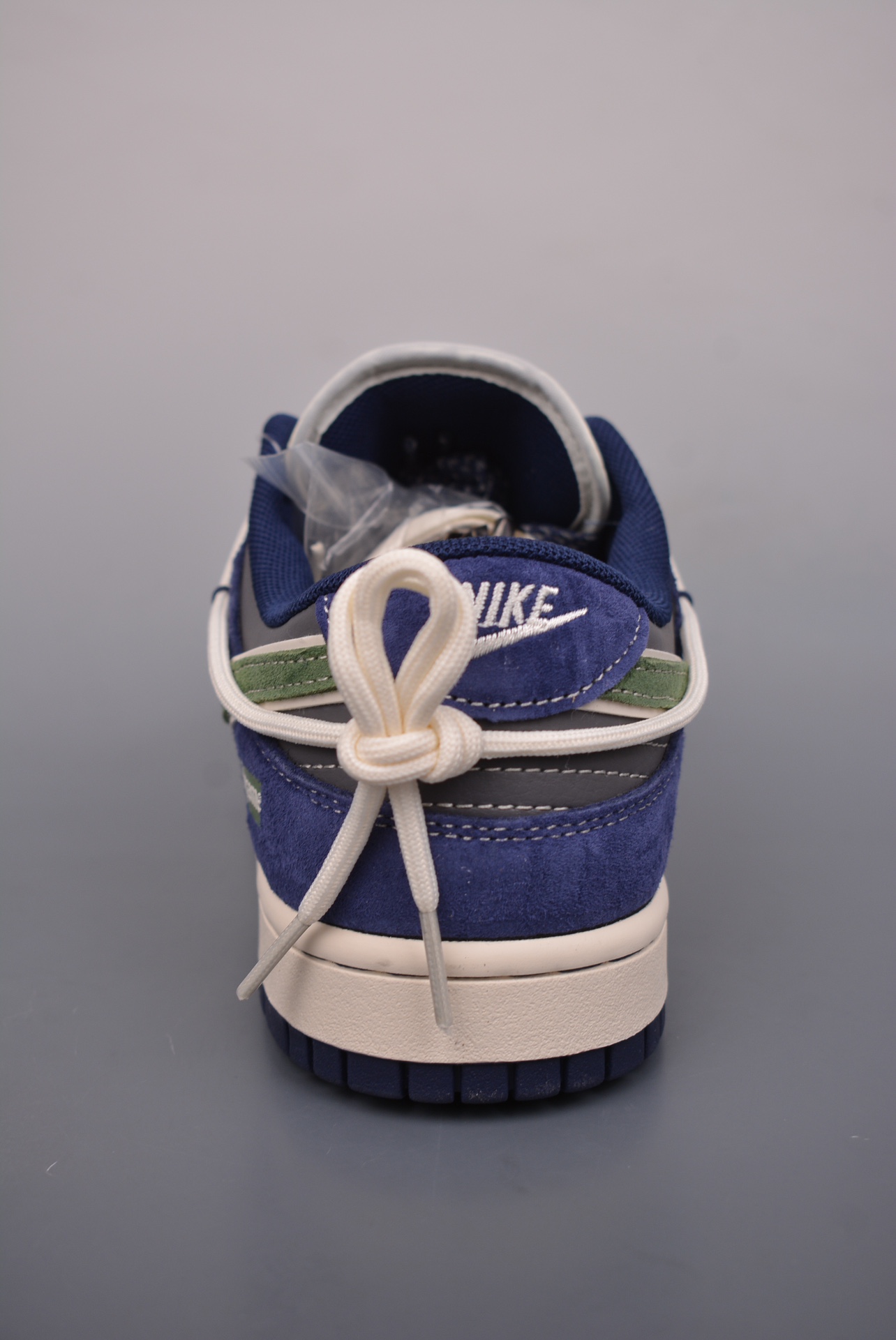 Supreme x Nike By You SB Dunk Low Retro SP Dark Blue Off-White XS1186-101