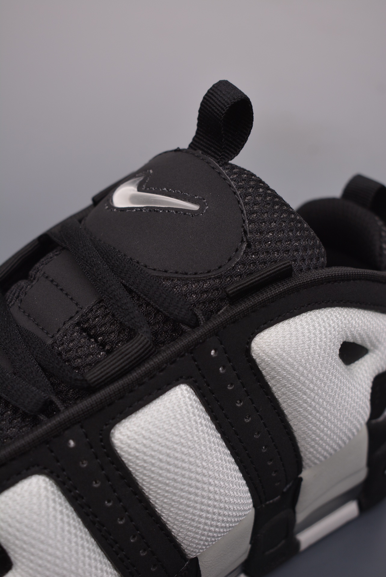 Nike Air More Uptempo Low Black White Panda 414962-108