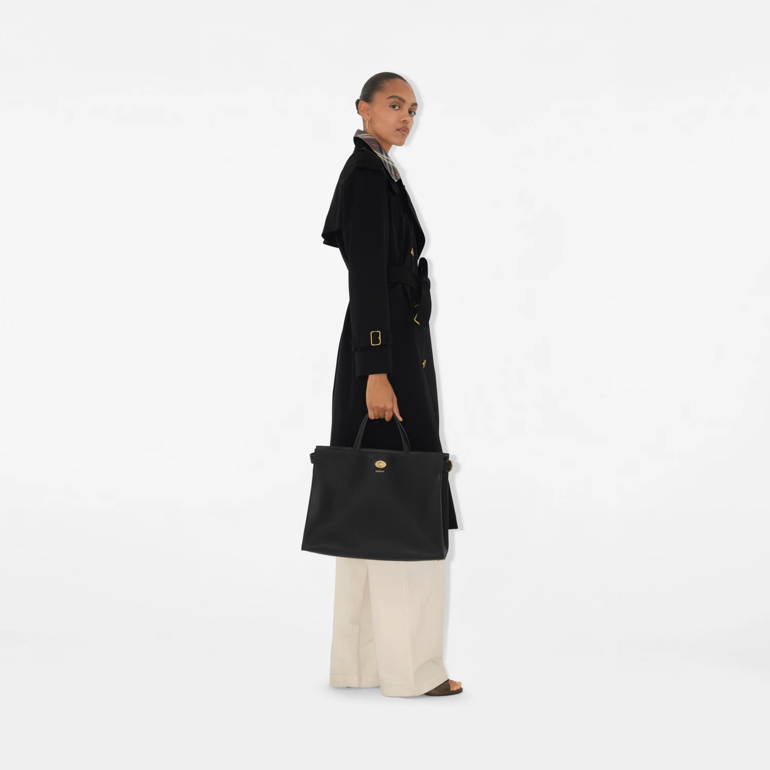 Burberry Medium Cotswolds Tote 81113391