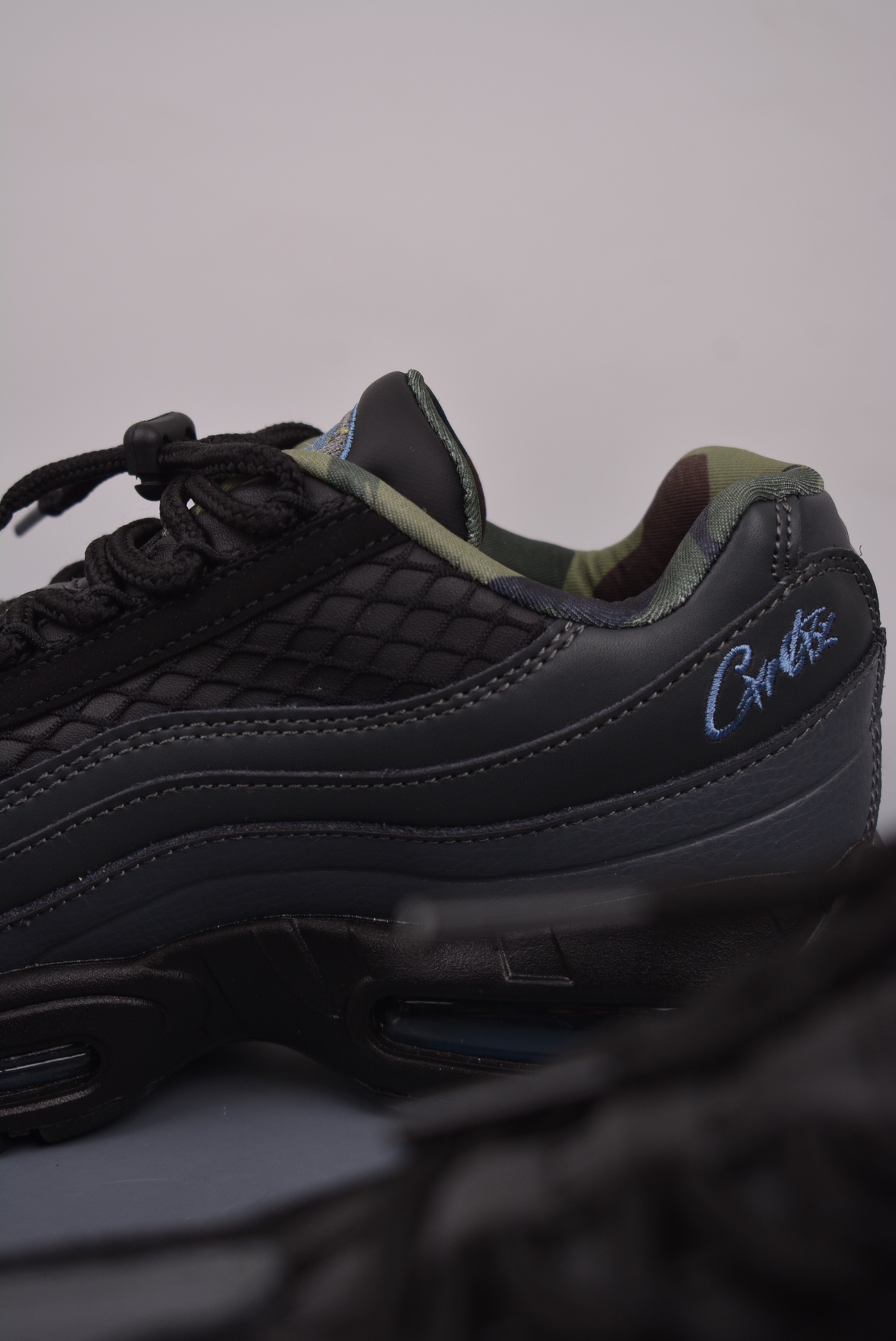 NIKE Air Max 95 air cushion running shoes black gray blue
