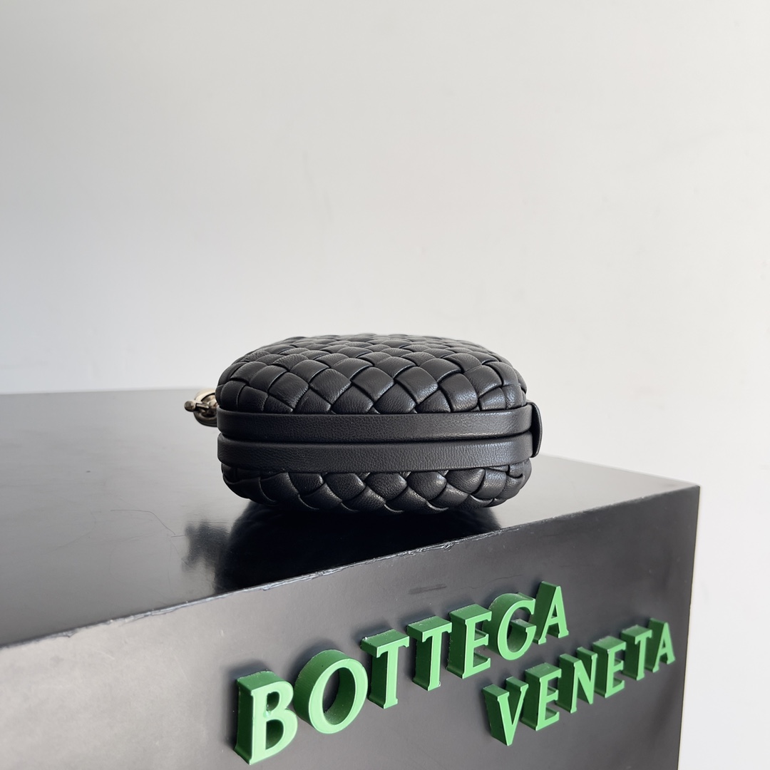 Bottega Veneta 24 Spring Fashion Braided Evening Bag 717622