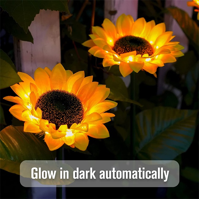 Solar Sunflower Outdoor Garden Light