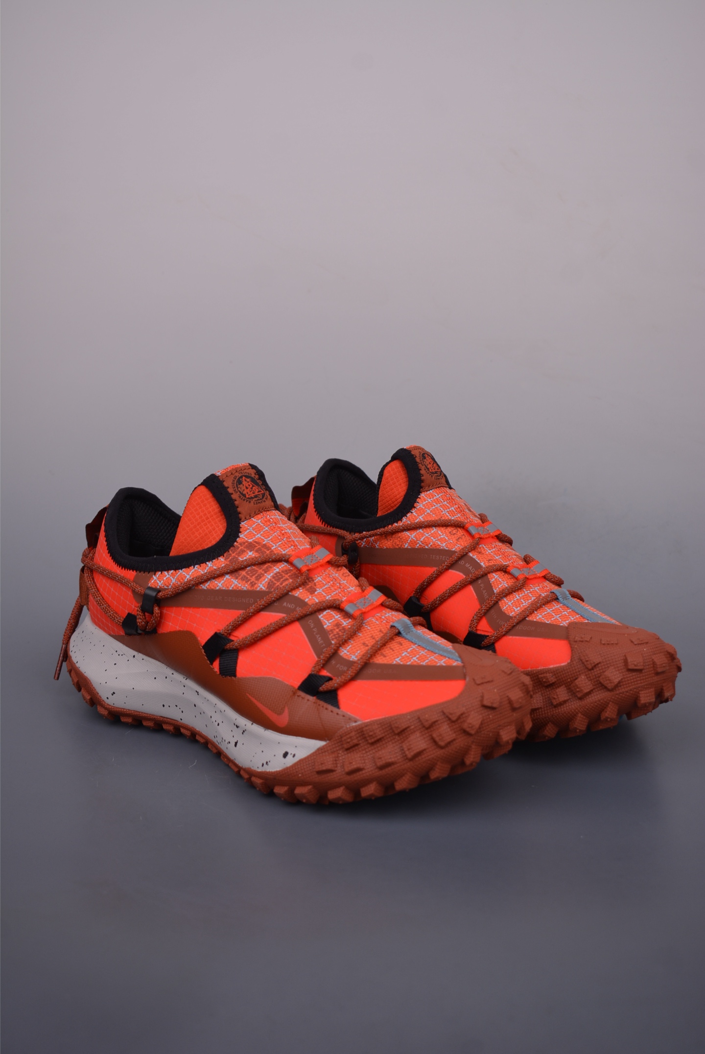 Nike ACG's Mountain Fly Low GORE-TEX 'Red-Orange'   IB7328-200
