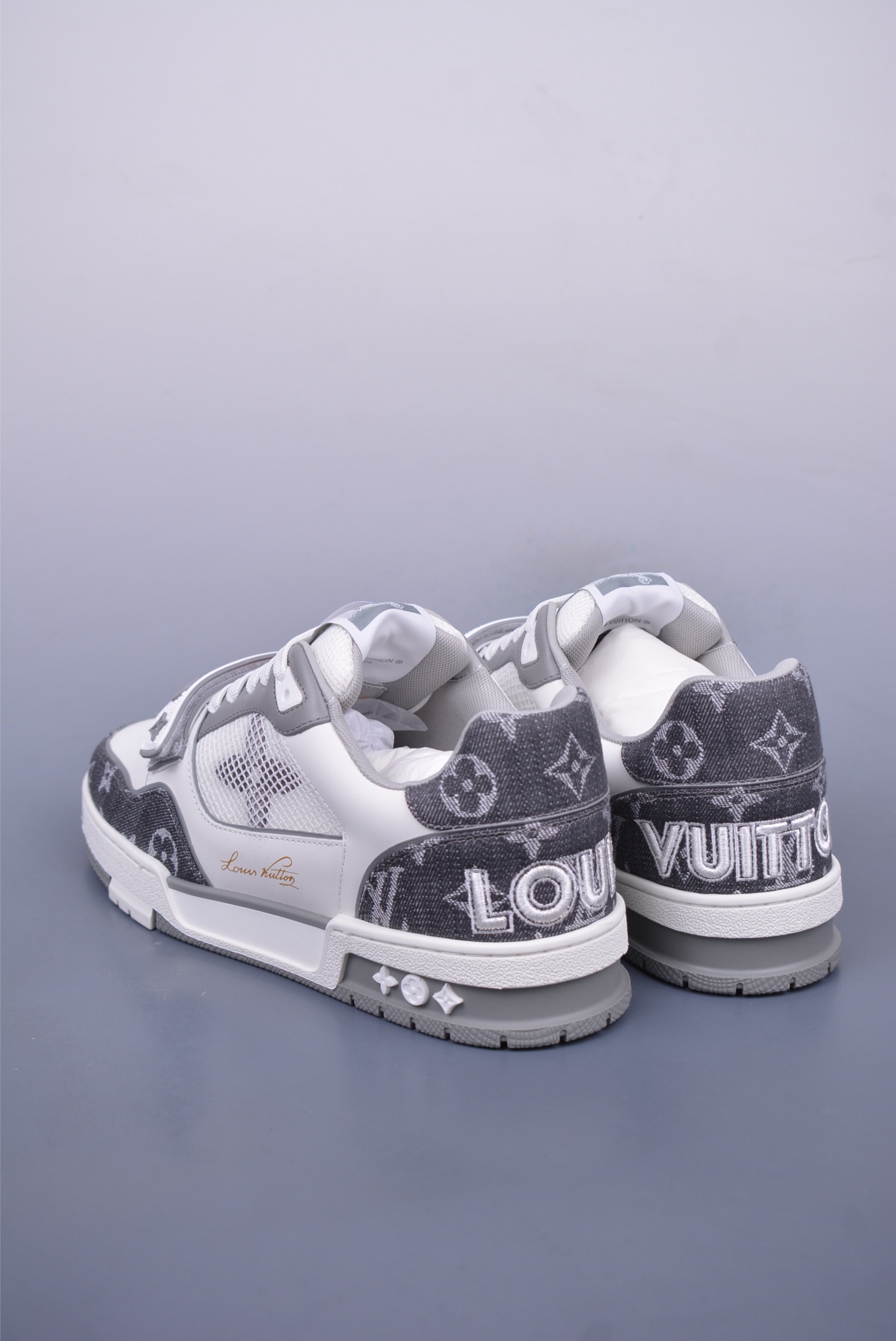 Louis Vuitton Trainer Sneaker Low 