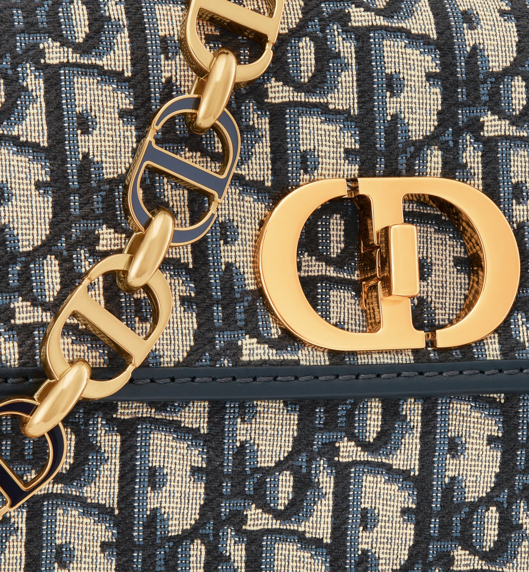 Dior 30 Montaigne Avenue Bag M9260UTZR_M928