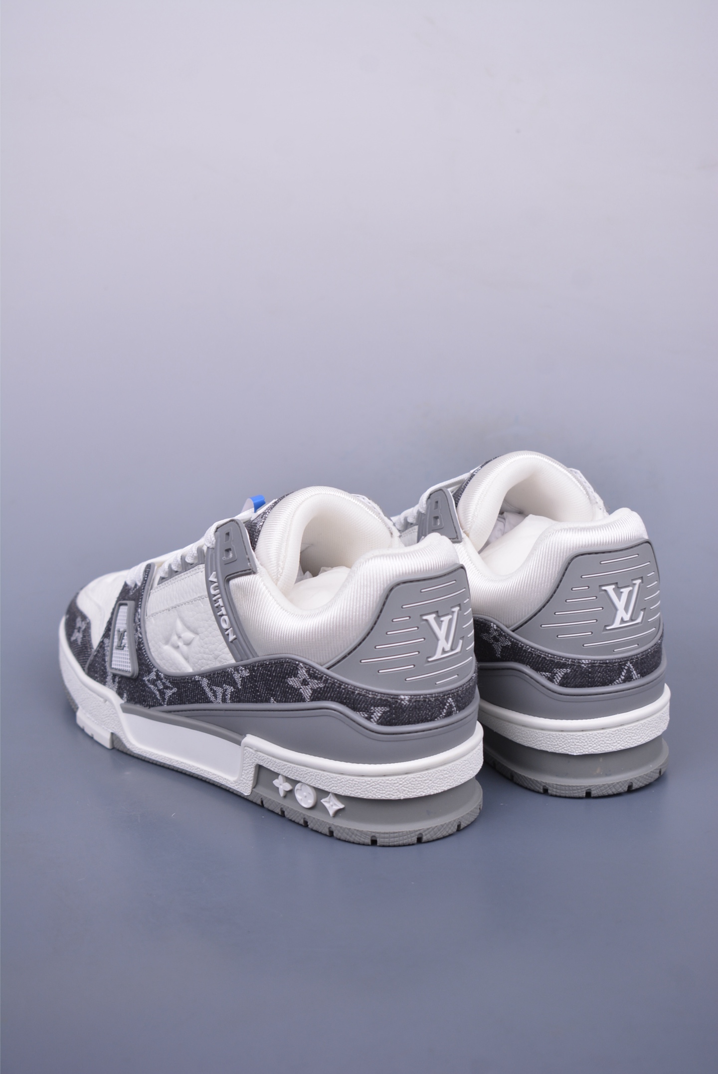 Louis Vuitton Trainer Sneaker Low 