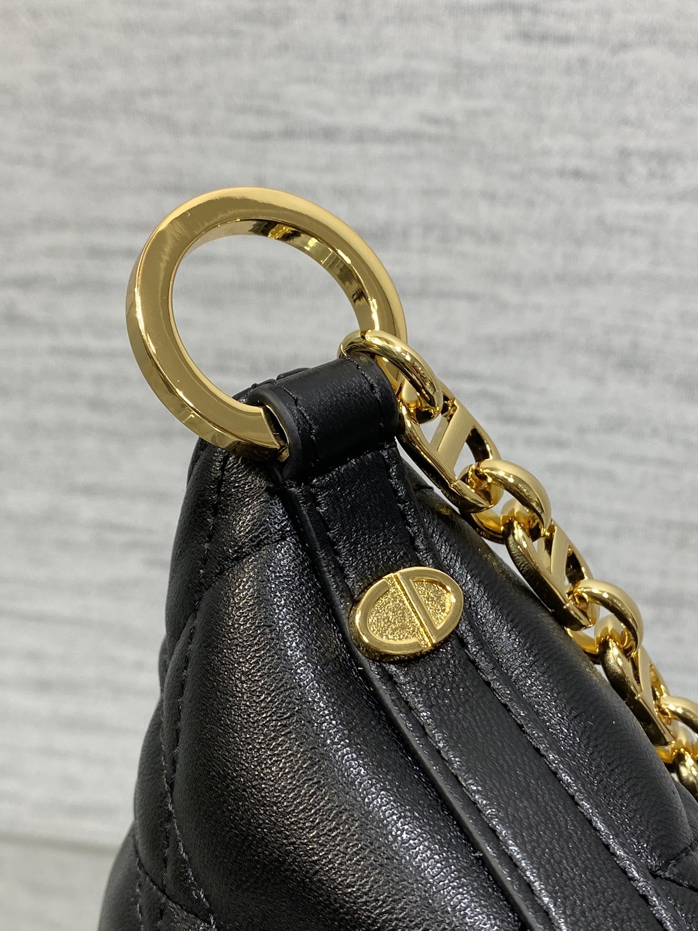 Dior Hobo star chain bag