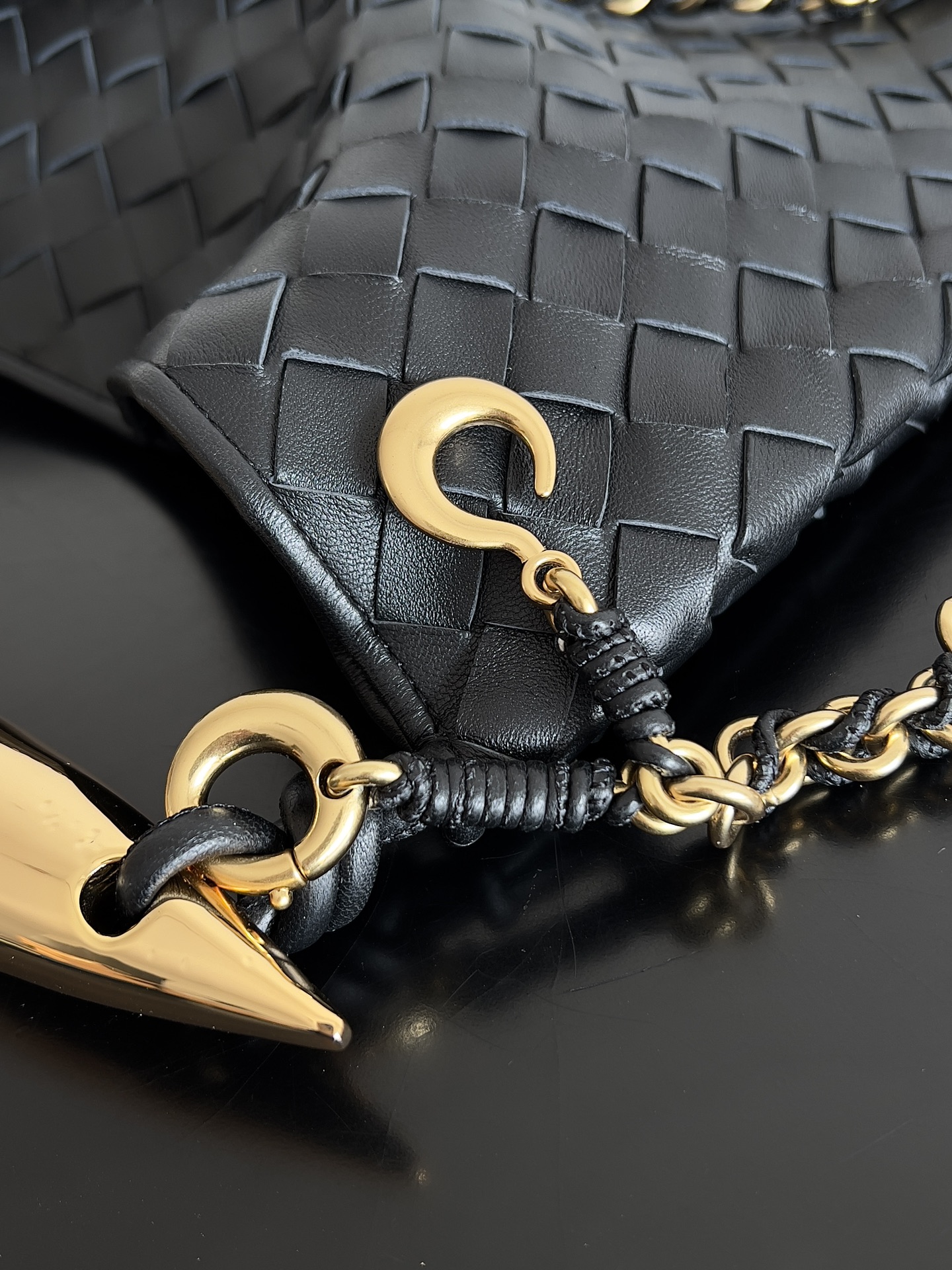 Bottega Veneta Sardine Chain Bag 776768