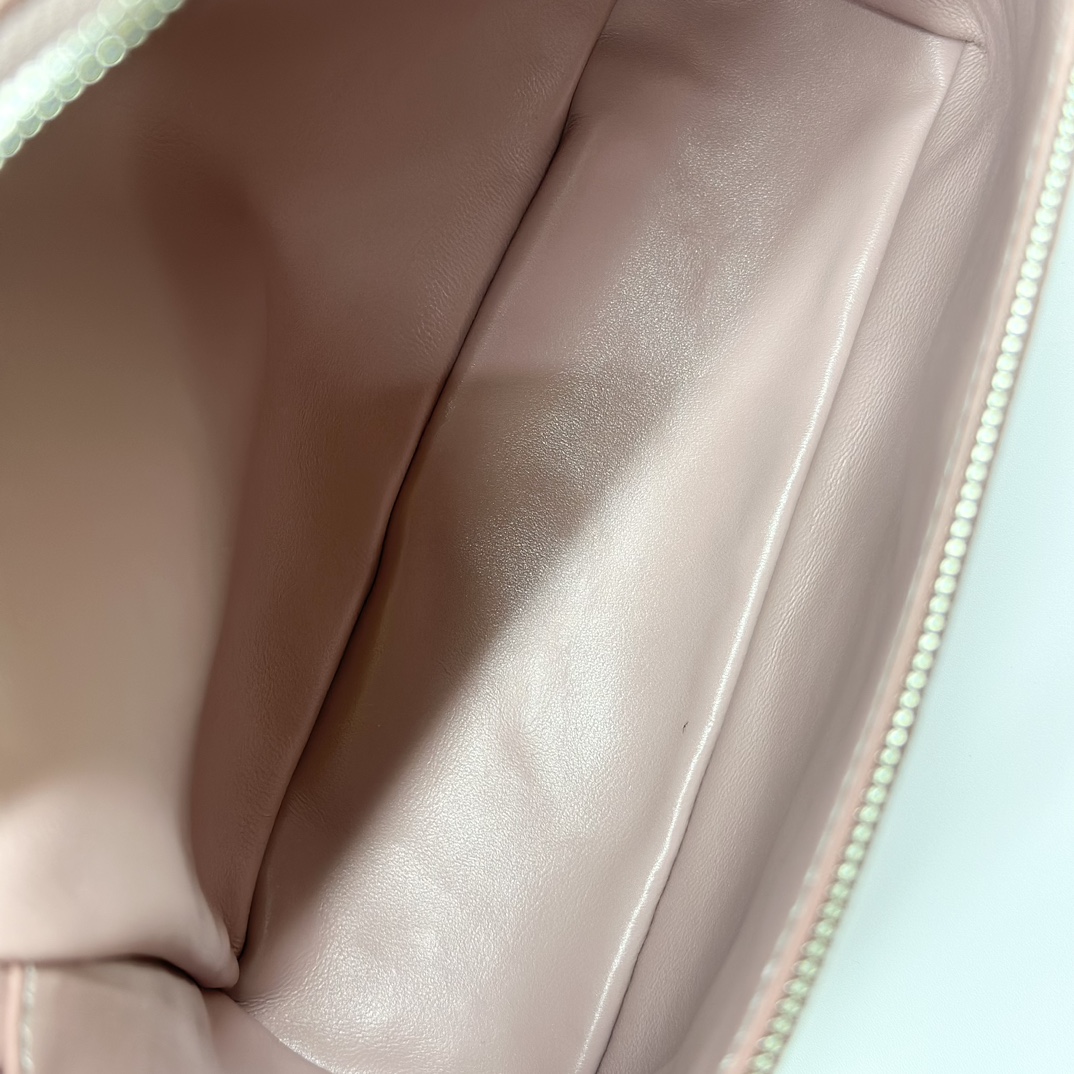Loro Piana Extra poet L23.5 Square Backpack FAI6491