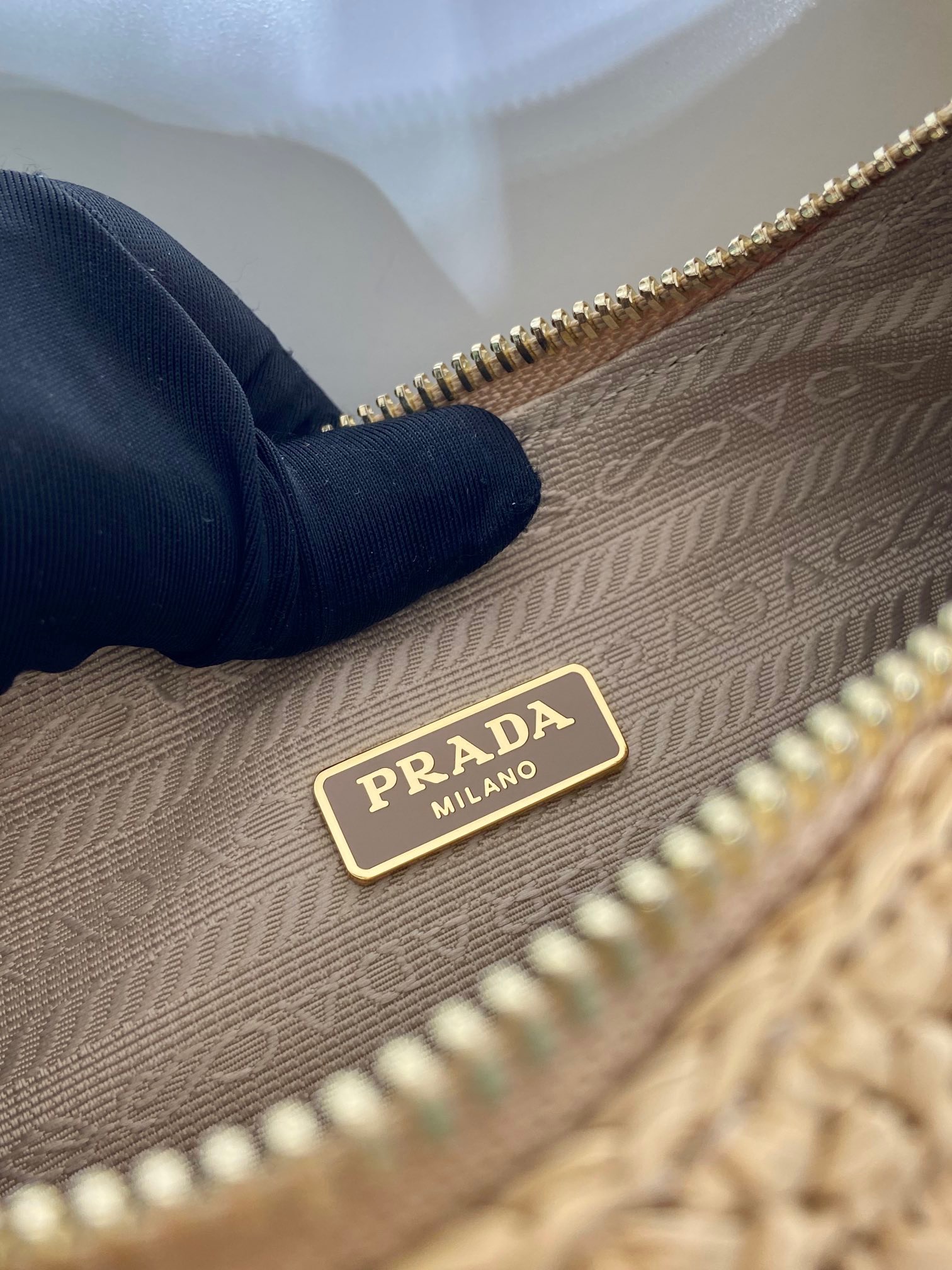 Prada Hand-woven Hobo Underarm Bag 1BC204B