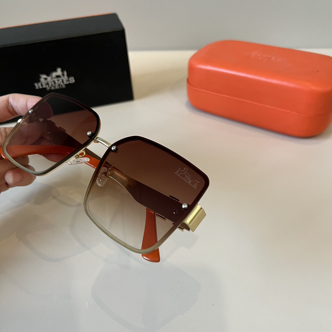 Hermes Square Frame Sunglasses