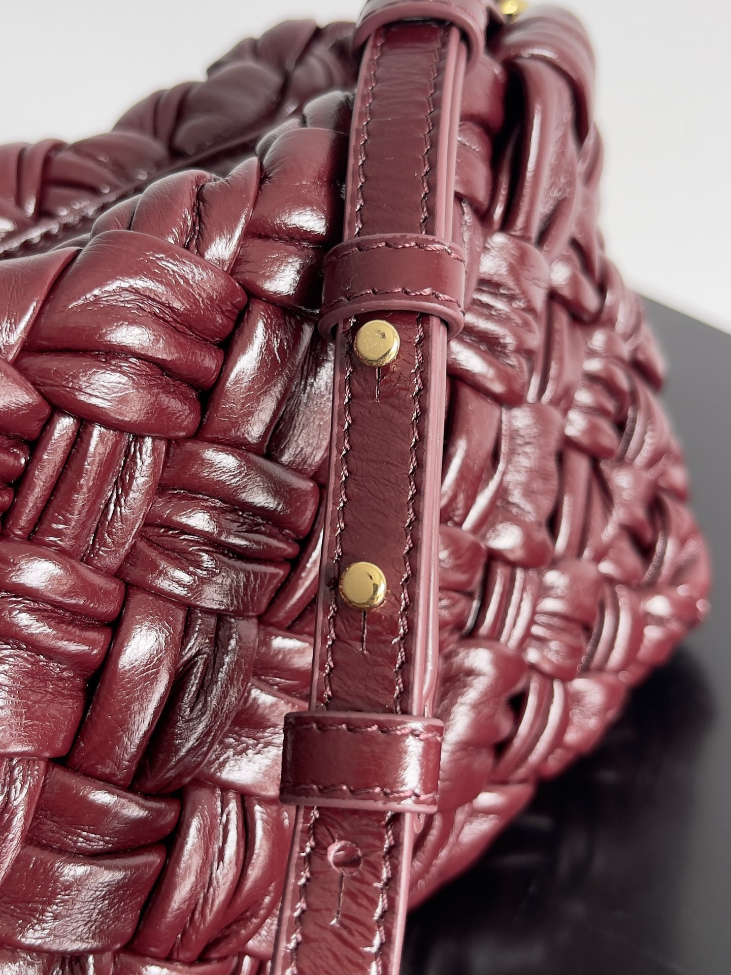 Bottega Veneta Kalimero cha cha woven handbag 785780