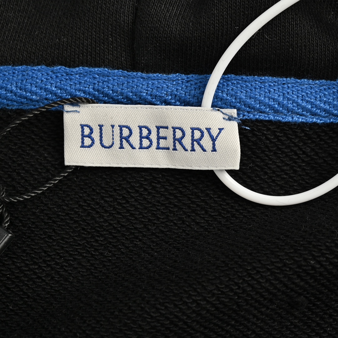 Burberry 24Fw shield and horse print zip-up hooded jacket