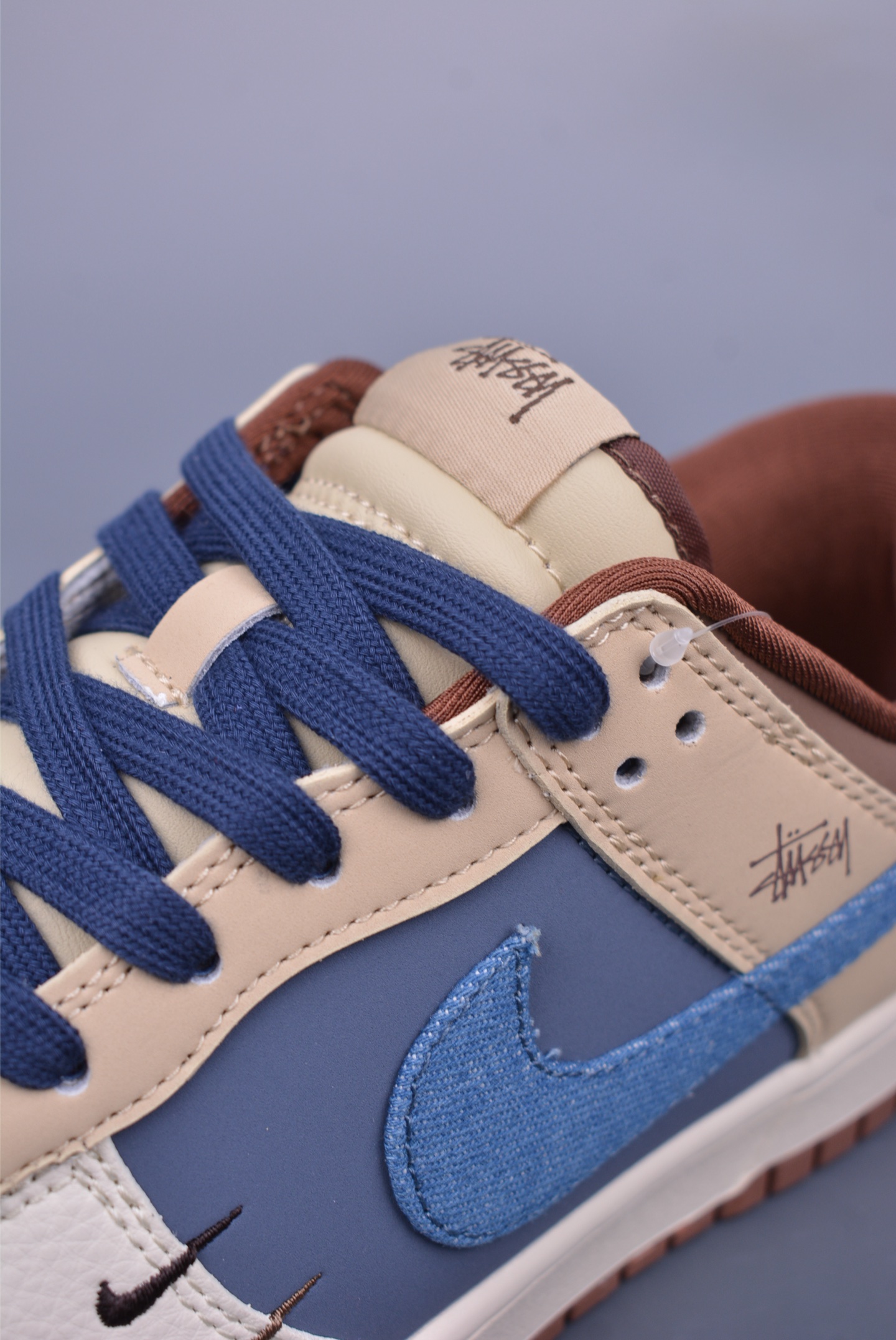 Stussy x Nike SB Dunk Low sneakers Blue Grey XD1588-209