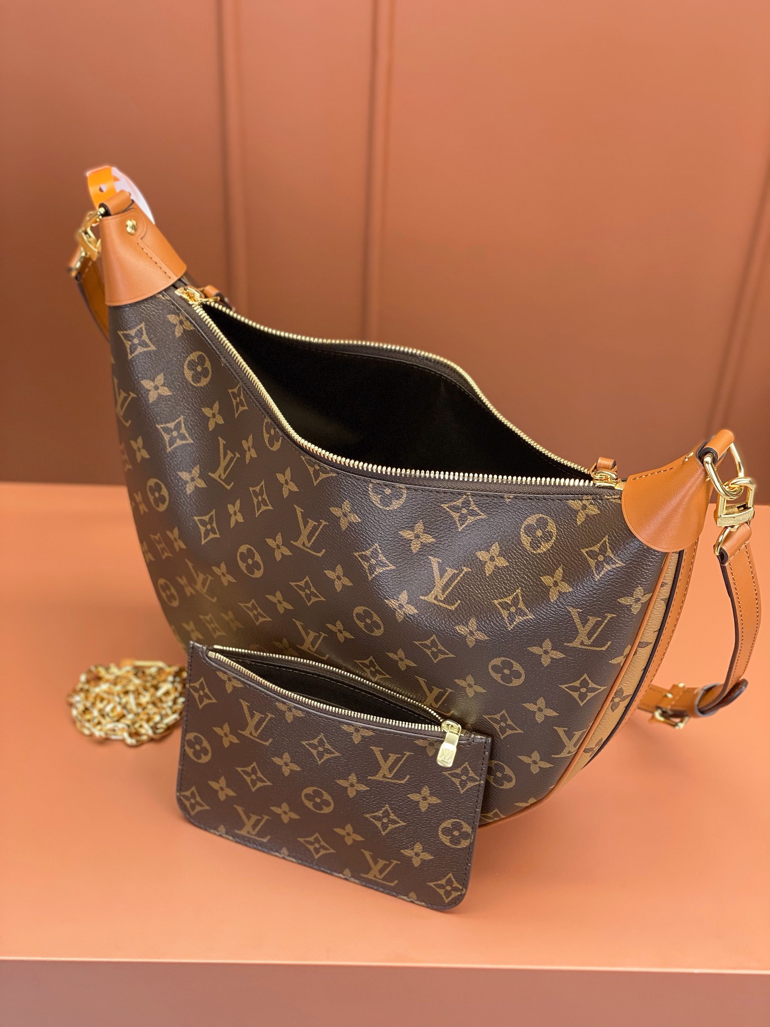 Louis Vuitton MATEL catwalk moon bag M46311