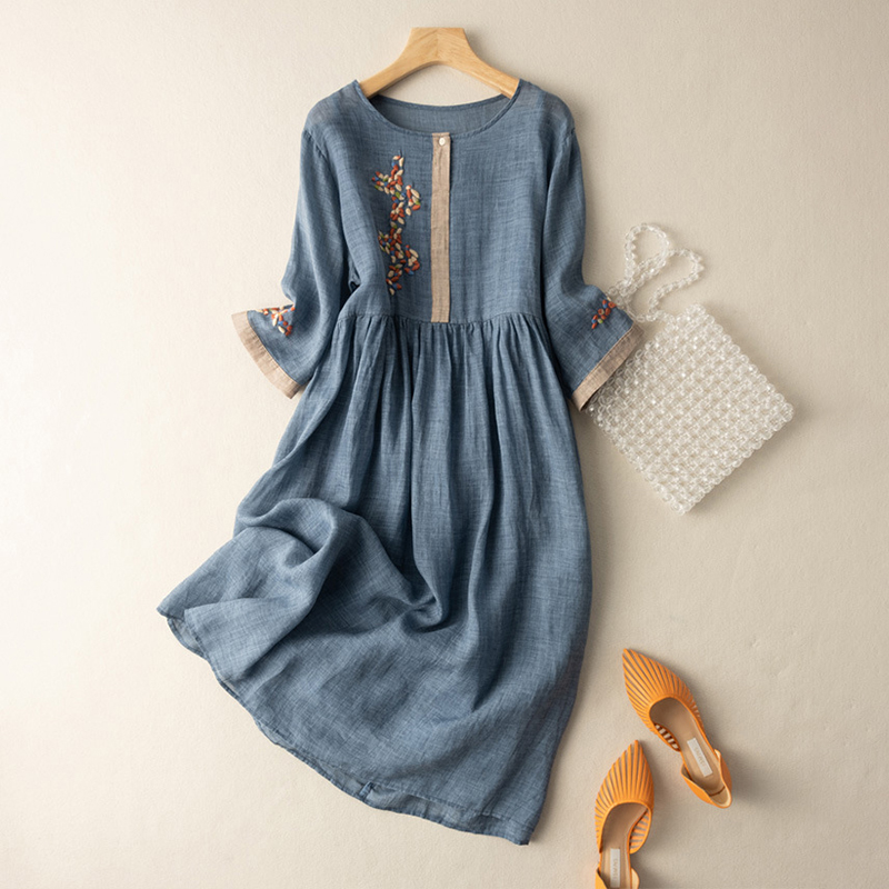 Ethnic Embroidery Loose Midi Dress