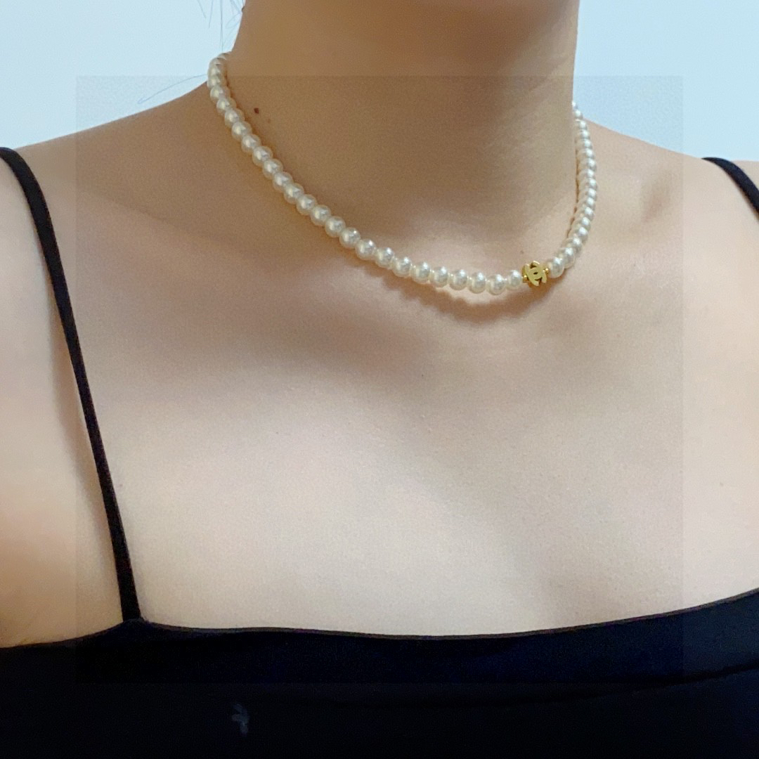 Chanel New Korean Pearl Necklace