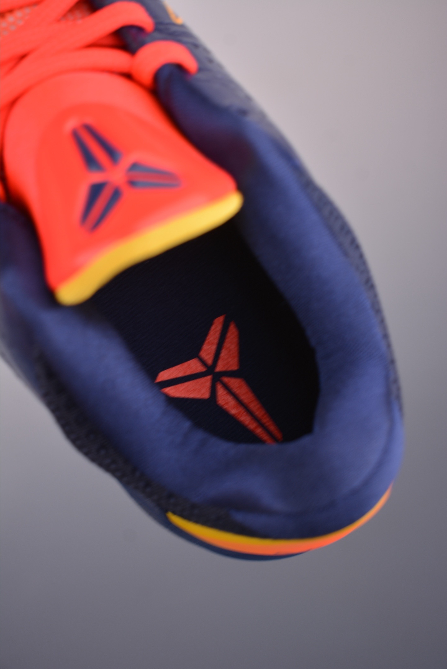 (Caitlin Clark) x Nike Kobe 5 Protro “Indiana Fever
