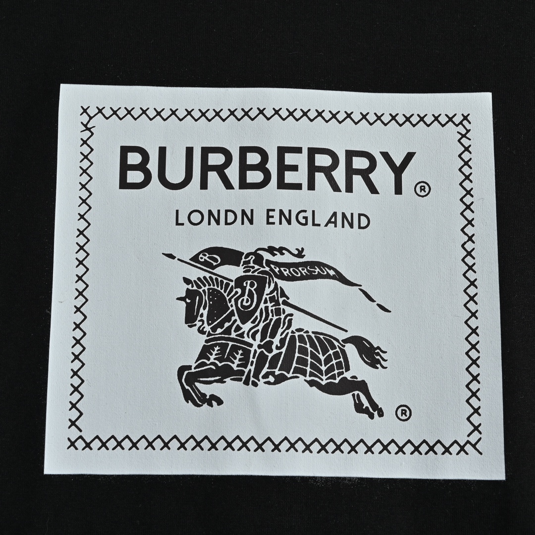Burberry 23ss warhorse print logo short sleeve