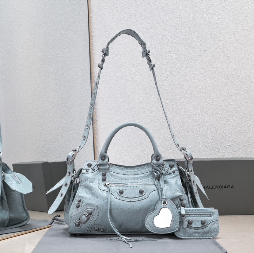 Balenciaga NE​O​ CAGOLE Motorcycle Trapezoid Medium