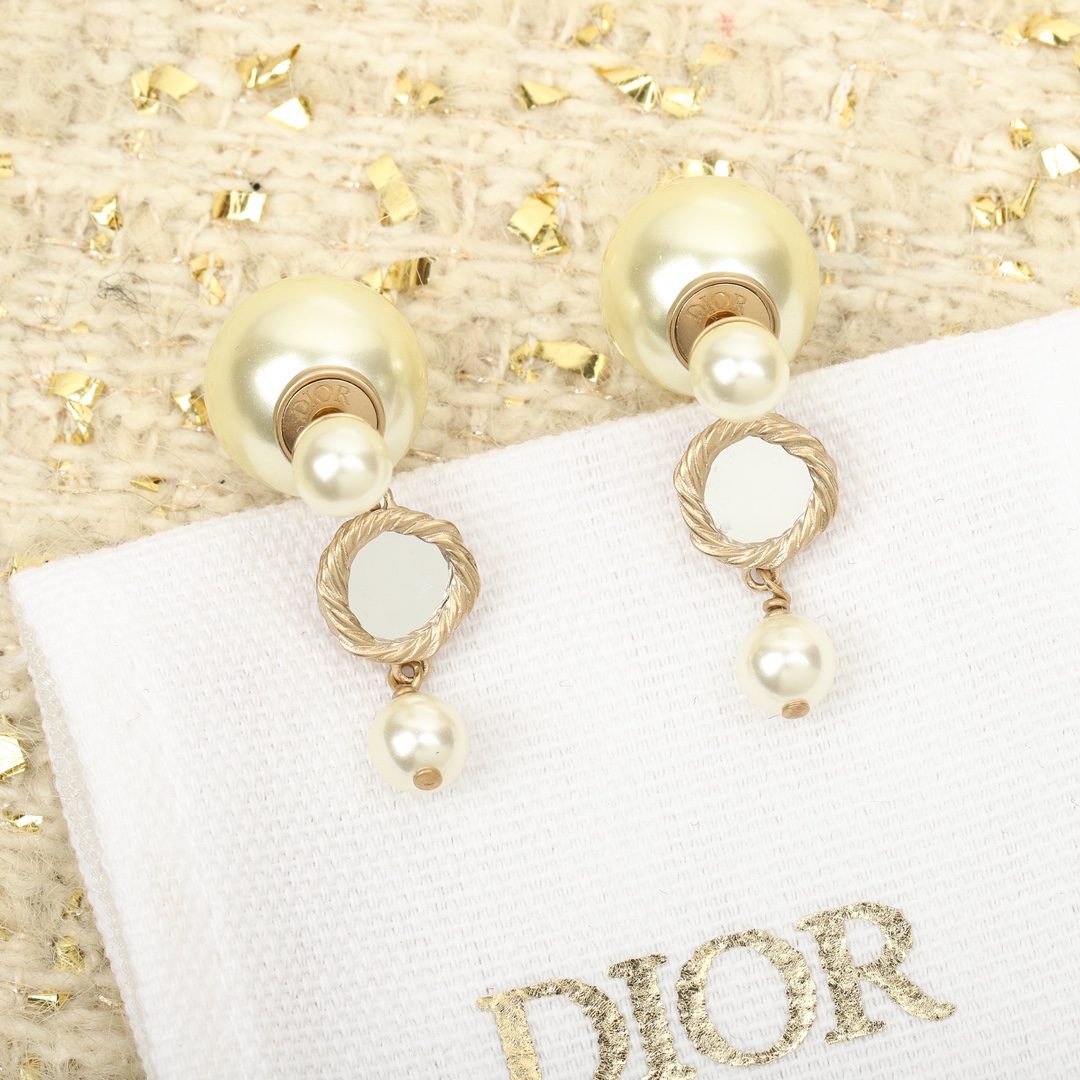 Dior Large and small pearl mirror earrings