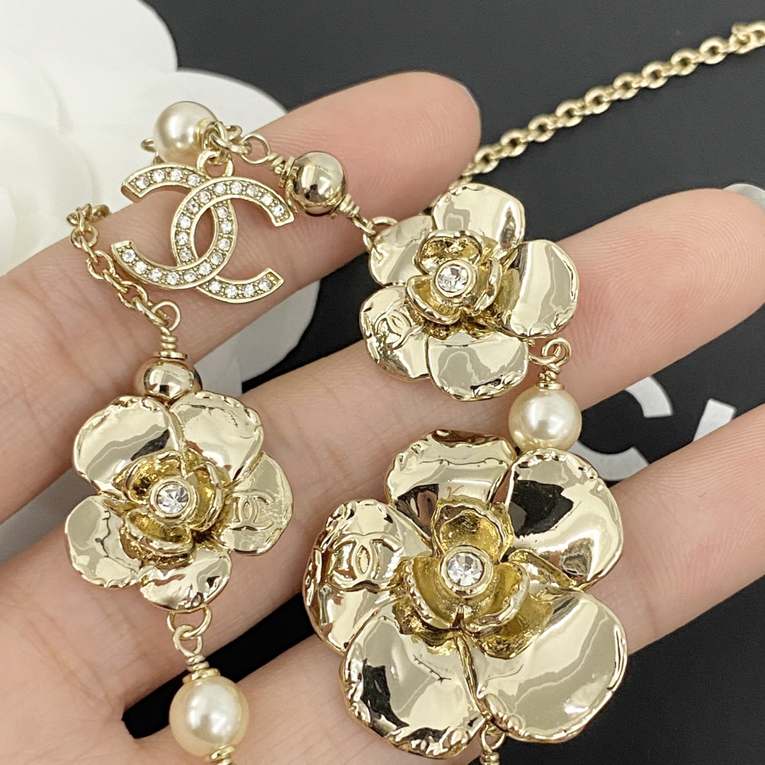 CHAN 24 multi-element camellia pearl waist necklace
