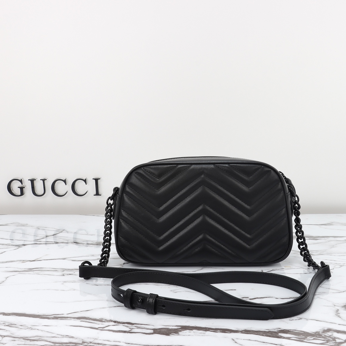 Gucci GG Marmont Small Camera Bag ‎447632 DTDHV 1000