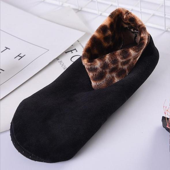 (🔥Christmas Hot Sale-50% OFF)Indoor Non-slip Thermal Socks [Free Size] ---BUY 5 GET 4 FREE & FREE SHIPPING