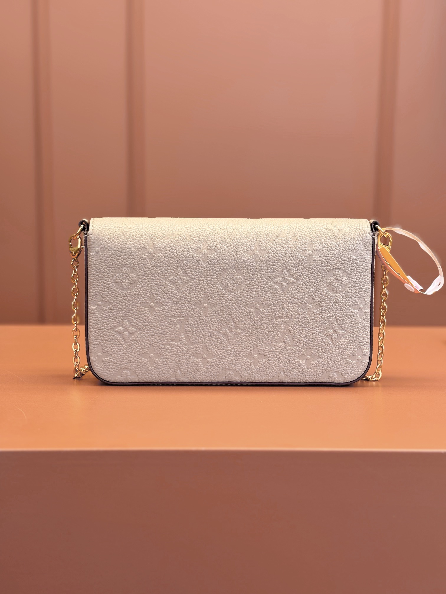 Louis Vuitton POCHETTE FÉLICIE Chain Bag M82609