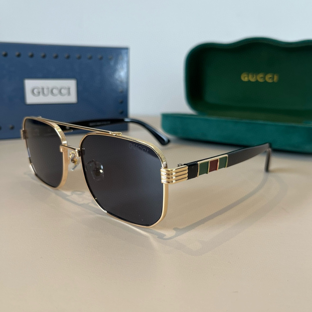 Gucci Square Frame Sunglasses