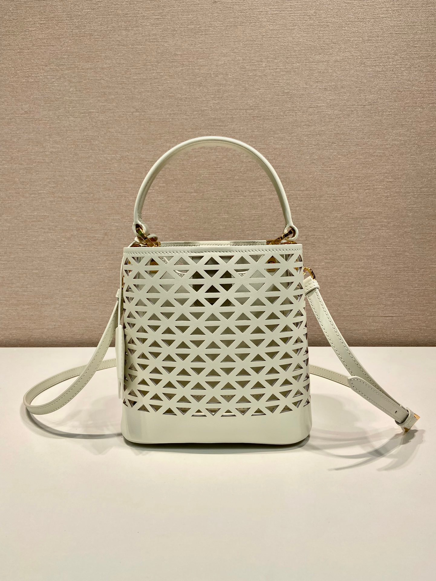 Prada hollow bucket bag 1BA217