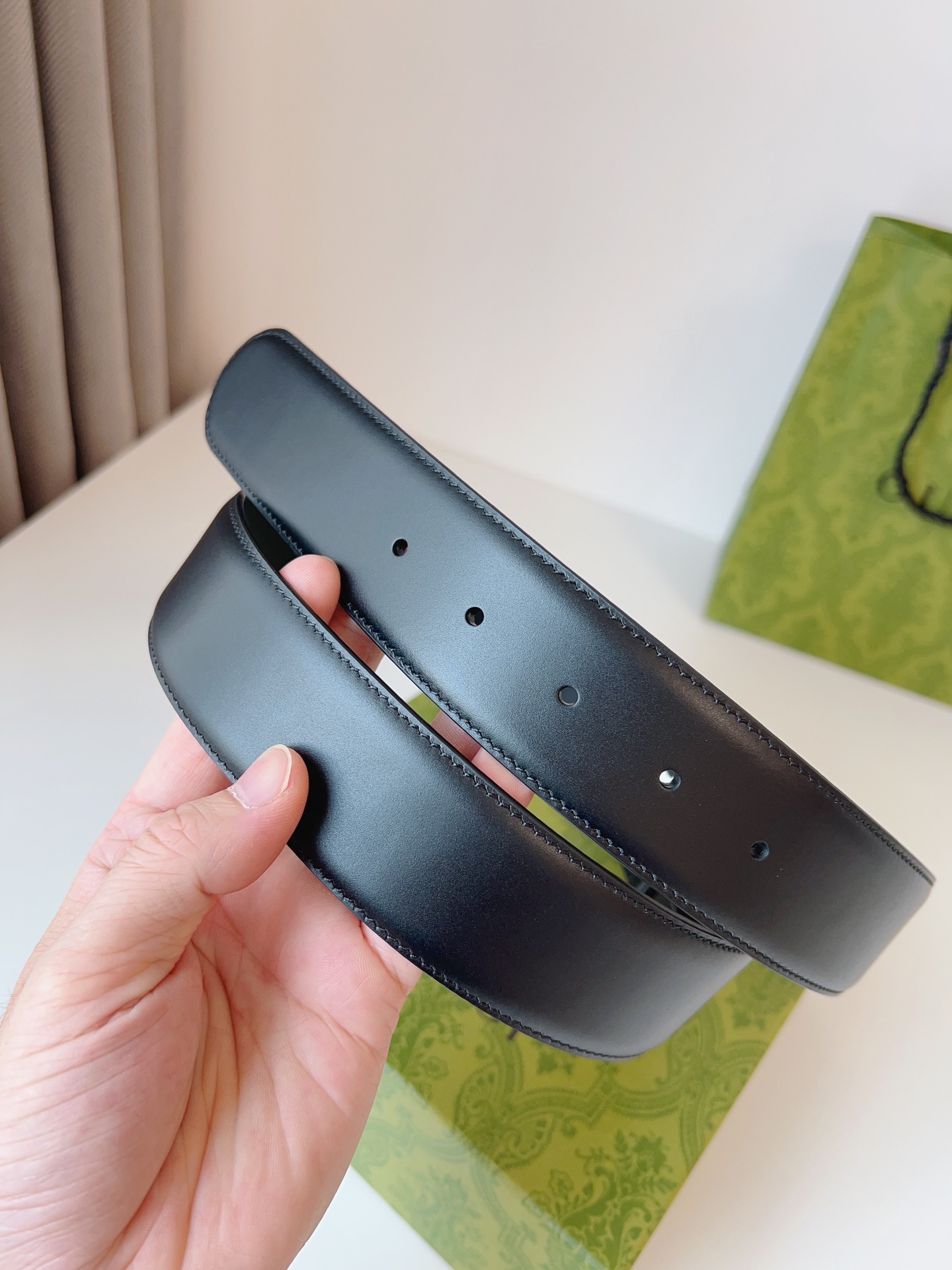 Gucci new double G buckle leather Belt Width 4.0CM