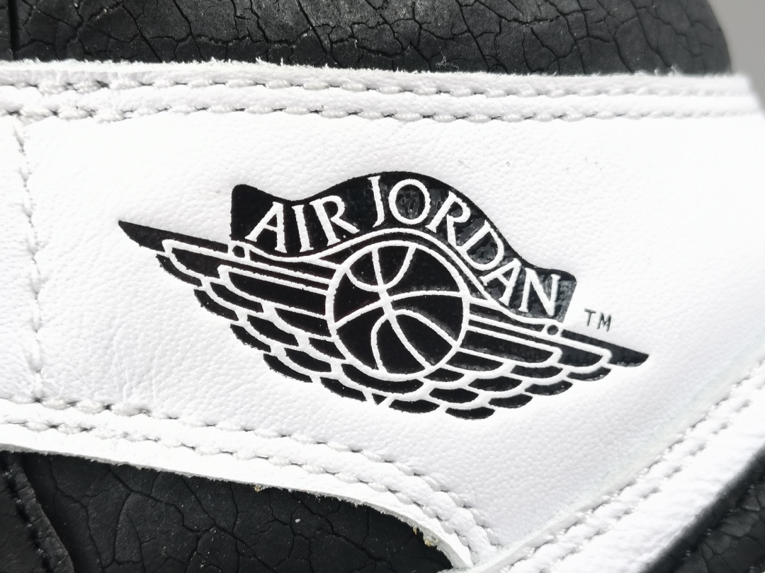 Nike Air Jordan 1 Retro High OG Stage Haze 555088-108